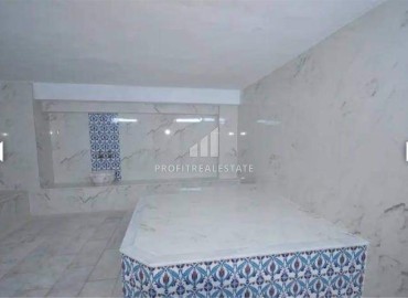 Меблированная трехкомнатная квартира, 77м², с выходом в сад, в 300м от пляжа Клеопатры в центре Алании ID-12733 фото-16