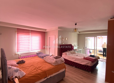 Газифицированная квартира с тремя спальнями, 275м², в микрорайоне Мендерес, Мезитли, Мерсин ID-12744 фото-15