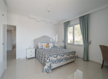 Меблированные апартаменты с двумя спальнями, в 500 метрах от моря, Аланья, центр, 120 м2 ID-12753 фото-6