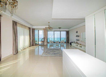 Large view duplex 4 + 1 20 meters from the sea, Yesilbahce, Lara, Antalya, 400 m2 ID-12756 фото-4