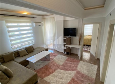 Уютная квартира с одной спальней, 55м², в комплексе с бассейном в районе Газипаша, Алания ID-12770 фото-1