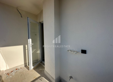 One-bedroom apartment, 50m², in a new small apartment residence in the Tomyuk area, Mersin ID-12786 фото-12