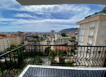 Two bedroom furnished apartment 110 m2 with sea view, in a residence with a swimming pool in the center of Alanya ID-11139 фото-15