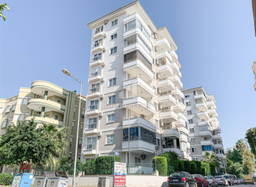 Элегантная двухкомнатная квартира, 65 м2, с застекленным балконом, в 200 метрах от моря Махмутларе, Аланья ID-12825 фото-1