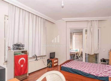 Three bedroom apartment, 240m², in the very center of Alanya, 300 meters from Cleopatra Beach ID-12841 фото-9