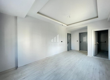 Газифицированная квартира 3+1, 140м², в новой резиденции в центре района Мезитли, Мерсин ID-12848 фото-4