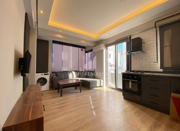 Меблированная квартира с одной спальней, 55м², в газифицированном комплексе в районе Мезитли, Мерсин ID-12849 фото-1