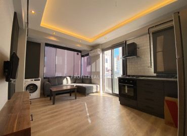 Меблированная квартира с одной спальней, 55м², в газифицированном комплексе в районе Мезитли, Мерсин ID-12849 фото-6