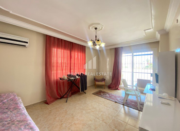 Gasified apartment 4 + 1, 220m², with a separate kitchen and a huge terrace in Mezitli, Mersin ID-12853 фото-10