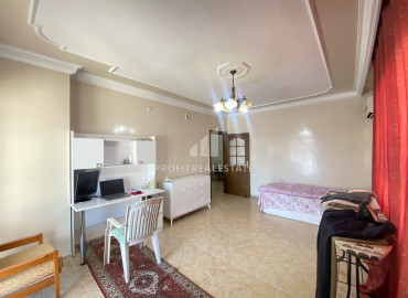 Gasified apartment 4 + 1, 220m², with a separate kitchen and a huge terrace in Mezitli, Mersin ID-12853 фото-11