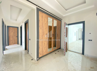 Новая квартира с четырьмя спальнями, 149м², в элитной резиденции в микрорайоне Акдениз, Мерсин ID-12854 фото-4