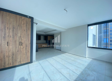 Новая квартира с четырьмя спальнями, 149м², в элитной резиденции в микрорайоне Акдениз, Мерсин ID-12854 фото-6