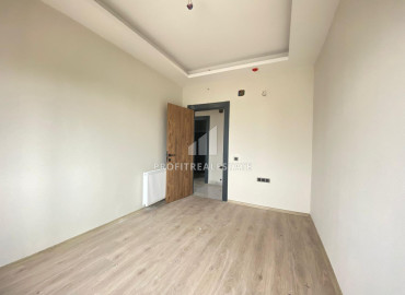 Новая квартира с четырьмя спальнями, 149м², в элитной резиденции в микрорайоне Акдениз, Мерсин ID-12854 фото-17