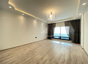 Elegant three bedroom apartment, 140m², with separate kitchen in Akdeniz area, Mezitli ID-12871 фото-2