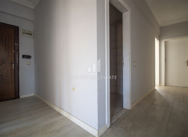 Three bedroom apartment with a separate kitchen, in a gasified residential residence with a swimming pool, Guzeloba, Antalya, 155 m2 ID-12907 фото-10