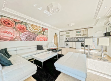 Меблированные трехкомнатные апартаменты в центре Махмутлара, Аланья, 115 м2 ID-12939 фото-1