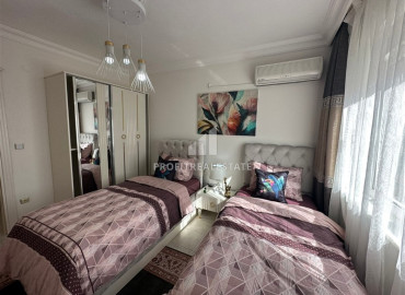 Furnished two bedroom apartment 100 m2, with a designer interior, 250 meters from the sea, Oba, Alanya ID-12943 фото-10