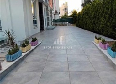 Двухкомнатные апартаменты, с мебелью, в ухоженном доме, Культур, Кепез, Анталия, 50 м2 ID-12960 фото-11