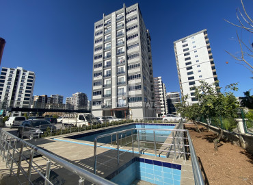 Элегантная квартира 4+1, 145м², с отдельной кухней в резиденции с бассейном в районе Мезитли, Мерсин ID-12964 фото-1