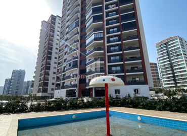 Gasified apartment 4 + 1, 149m², in a new residence in the Akdeniz microdistrict, Mersin ID-12967 фото-1