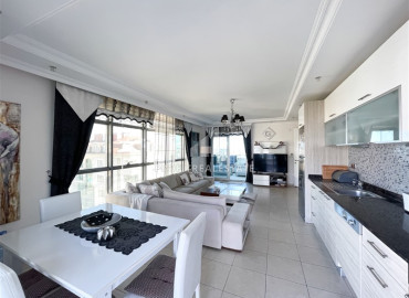 Stylish furnished penthouse 210 m2, with a sea view, with a glazed balcony in Oba, Alanya ID-12977 фото-7