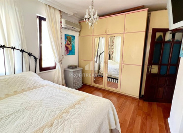 Cozy furnished two bedroom apartment 130 m2, with a separate kitchen, 70 meters from the beach, in the center of Alanya ID-12987 фото-13