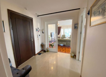 Газифицированная четырехкомнатная квартира, 195м², в комфортабельной резиденции в Енишехир, Мерсин ID-12995 фото-3