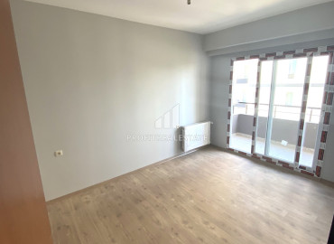 Новая квартира с тремя спальнями, 120м², в комплексе с инфраструктурой в Мезитли, Мерсин ID-13000 фото-8
