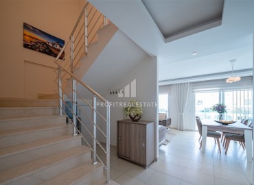 Elegant furnished penthouse 120 m2, with sea views, in a residence with a wide facilities, in Avsallar, Alanya ID-13009 фото-4