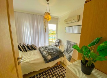Дизайнерская трехкомнатная квартира с террасой и панорамным видом на море, в 300 метрах от пляжа в Конаклы, Алания ID-13015 фото-13