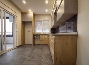 Четырехкомнатные апартаменты в новом жилом доме с бассейном, в горном районе Дошемеалты, Анталия, 145 м2 ID-13030 фото-11
