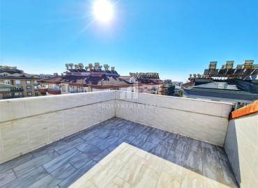 Furnished penthouse 4 + 1, 175m², in the center of Oba, 350m from the sea, Alanya ID-13052 фото-18