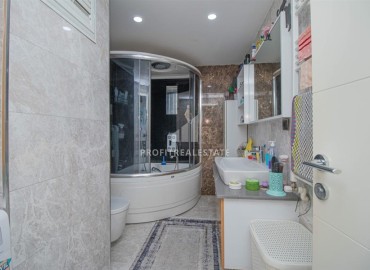 Gasified two bedroom apartment 200 meters from the sea, Konyaalti, Antalya, 85 m2 ID-13058 фото-9