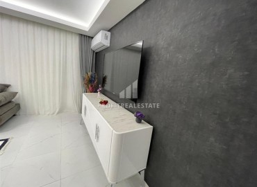 Designer furnished apartment 165 m2, with three bedrooms, 50 meters from the beach, in the center of Alanya ID-13061 фото-6