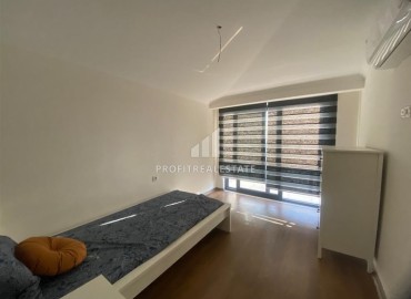 Меблированный пентхаус с двумя спальнями, 95м², в новой резиденции в 150м от моря в районе Кестель ID-13105 фото-11