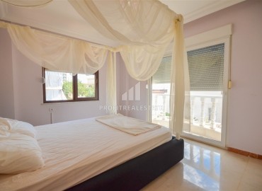Furnished private villa 5 + 1, 200m², with own facilities in Alanya Mahmutlar ID-13140 фото-12
