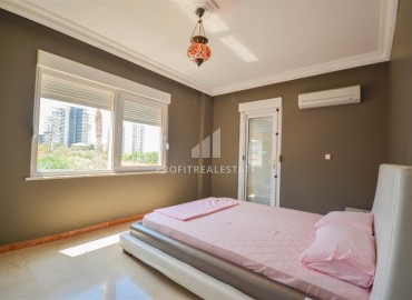 Furnished private villa 5 + 1, 200m², with own facilities in Alanya Mahmutlar ID-13140 фото-17