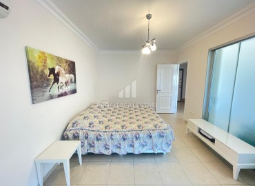 Duplex, equipped with furniture and appliances, in a residence with two swimming pools, Oba, Alanya, 140 m2 ID-9139 фото-9