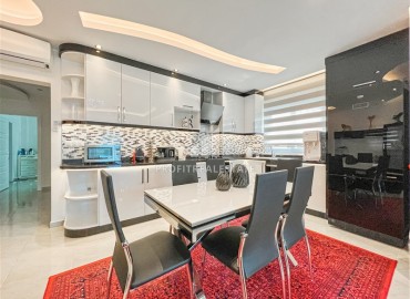Elegant furnished two-bedroom apartment, 119m², in a luxury residence in Mahmutlar, Alanya ID-13160 фото-3