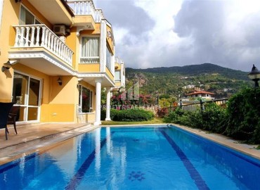 Furnished villa 4 + 1, 275m² in the elite mountainous area of Alanya Bektas at an attractive price ID-13191 фото-8