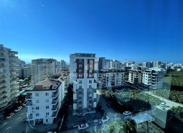 Удобная, готовая к проживанию трёхкомнатная квартира 120 м2, с застеклёнными балконами, в 350 метрах от моря, Махмутлар, Аланья ID-13200 фото-9