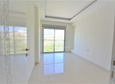 Five-room penthouse 235 m2, unfurnished, with sea views, 500 meters from the beach, Mahmutlar, Alanya ID-13201 фото-3