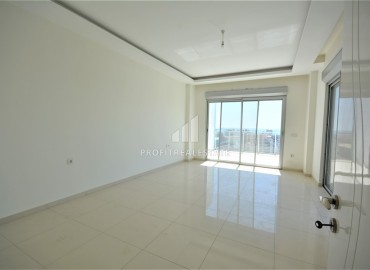Five-room penthouse 235 m2, unfurnished, with sea views, 500 meters from the beach, Mahmutlar, Alanya ID-13201 фото-4