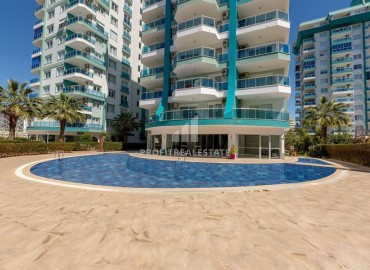 Luxury three bedroom apartment 150 m2, with a luxurious interior, 500 meters from the sea, Mahmutlar, Alanya ID-13203 фото-16