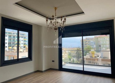 Stylish three bedroom apartment 160 m2, with separate kitchen, sea view, in the center of Alanya ID-12205 фото-9