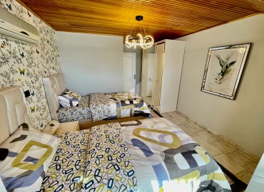 Дизайнерский дуплекс 220 м2 с четырьмя спальнями и стильной изысканной мебелью в 300 метрах от моря в Оба, Алань ID-10812 фото-7