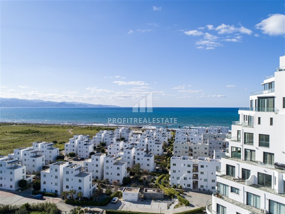 Апартаменты в элитной резиденции, в двух шагах от моря, Газиверен, Северный Кипр 64-156 м2 ID-13263 фото-2
