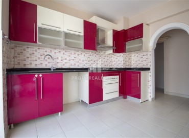 Bright unfurnished three bedroom apartment, in a gasified house, Caglayan, Lara, Muratpasha, Antalya, 150 m2 ID-13268 фото-10