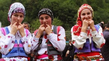 В провинции Трабзон школьники изучают «язык птиц» фото-1