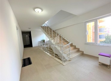 Элегантные меблированные двухкомнатные апартаменты 70 м2, в 200 метрах от моря, в Махмутларе, Аланья ID-13288 фото-10